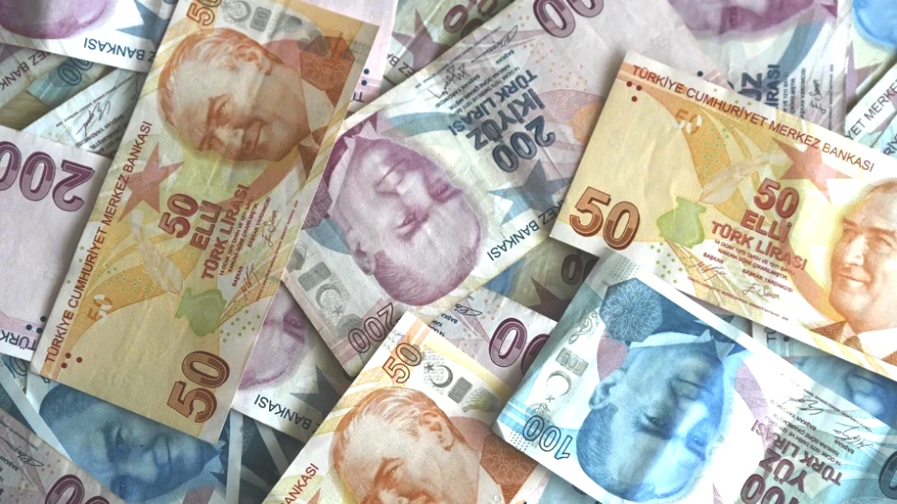 Emeklilere Şaşırtan Müjde! 5.000 TL Ödeme Şartsız ve Belgesiz!