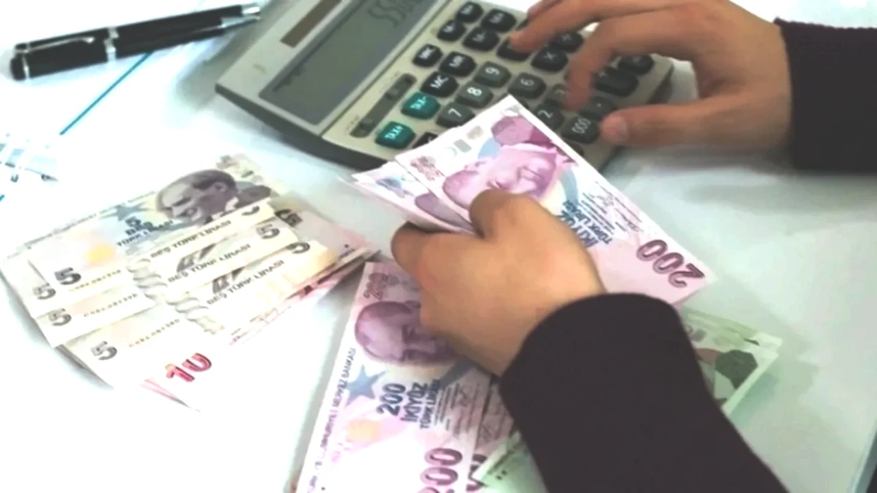 Bankalar Duyurdu: Acele Eden 8 Bin Lira Hediye Şansı!