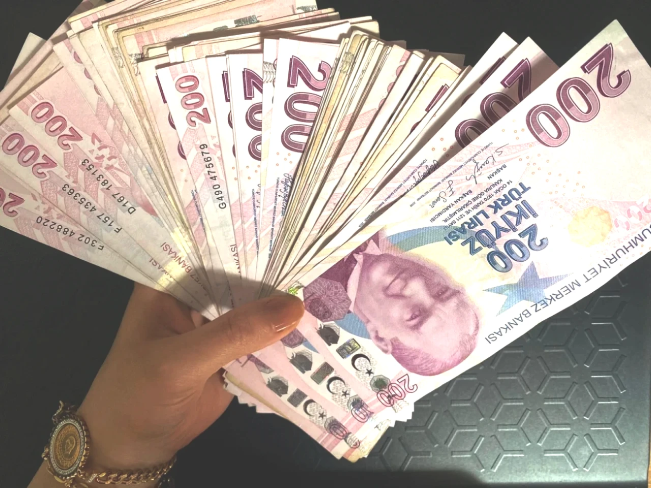 2026 Emekli Maaşları için Zam Beklentisi Artıyor! İşte Enflasyon Farkı ve Tahmini Oranlar