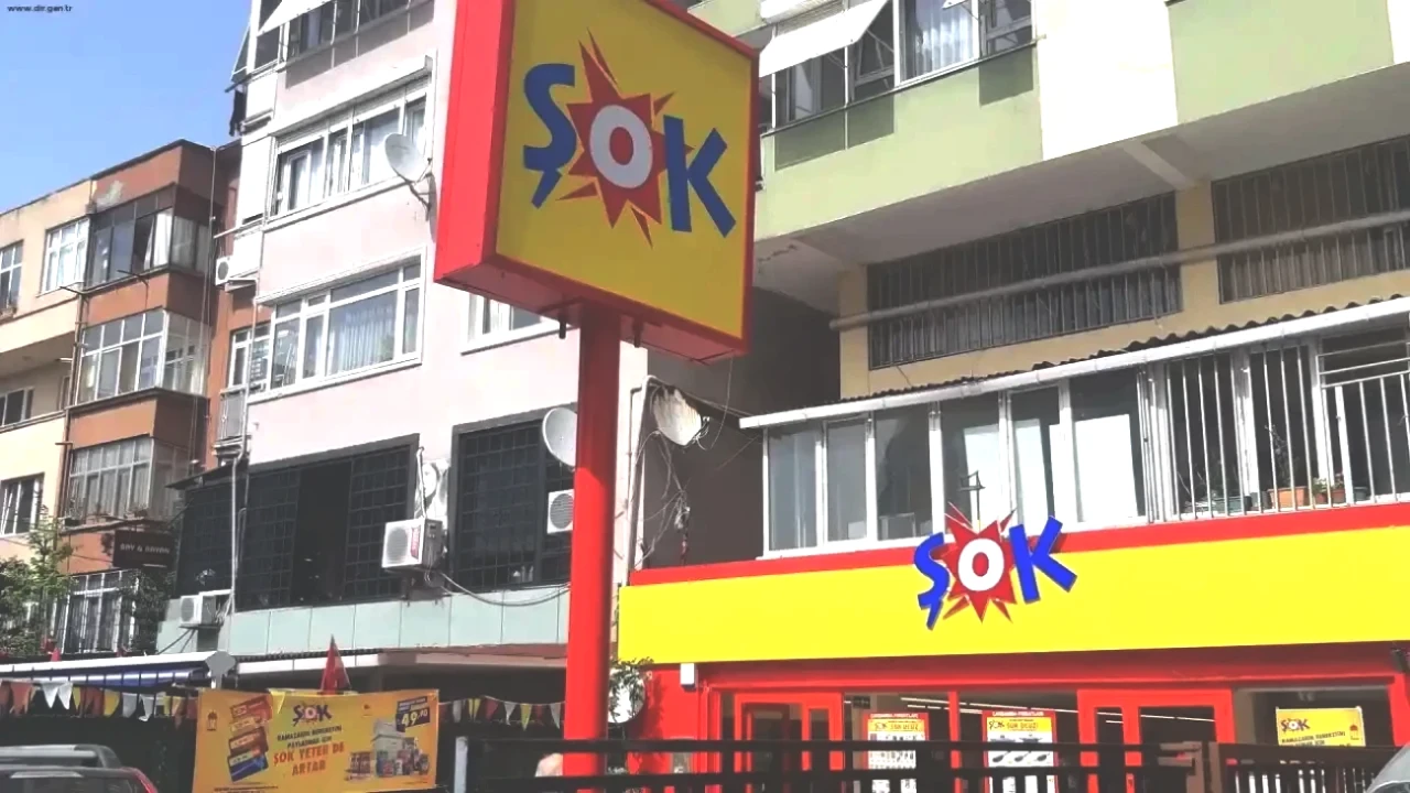 ŞOK'ta Büyük İndirim! 03-09 Aralık 2025 Aktüel Ürünler Kataloğu Yayınlandı! Tefal Dik Süpürge Fırsatı Karşısında Kaçırmayın!