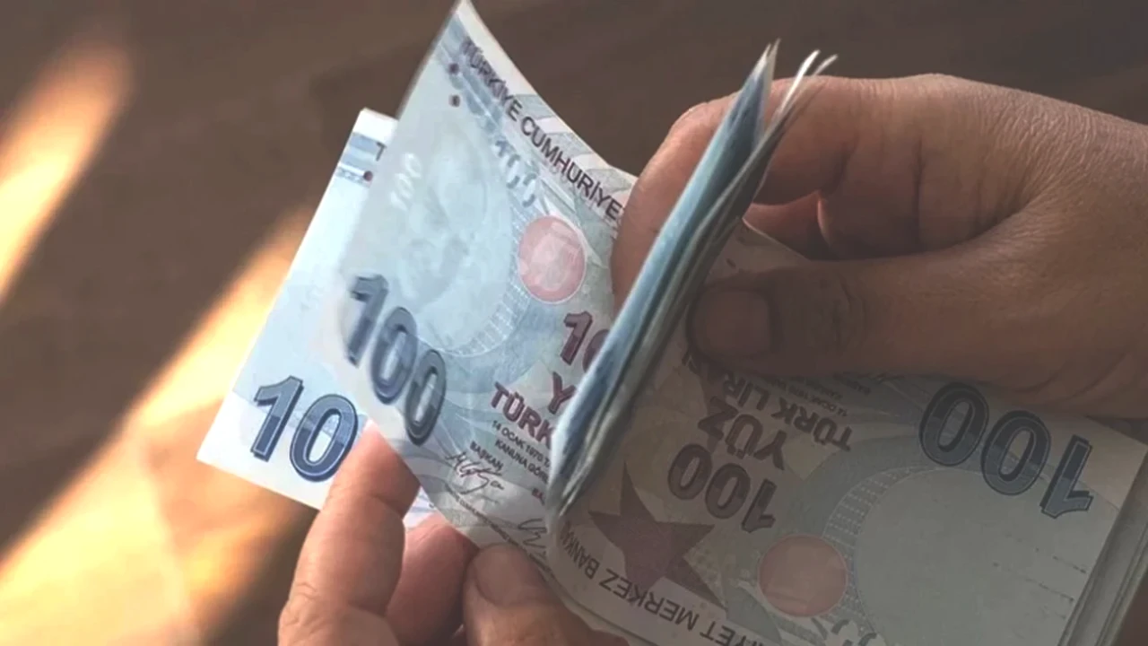 Emekli Promosyonunda Tarihi Artış! 2025 Yılı İçin 40 Bin TL'ye Varan Kazanç!